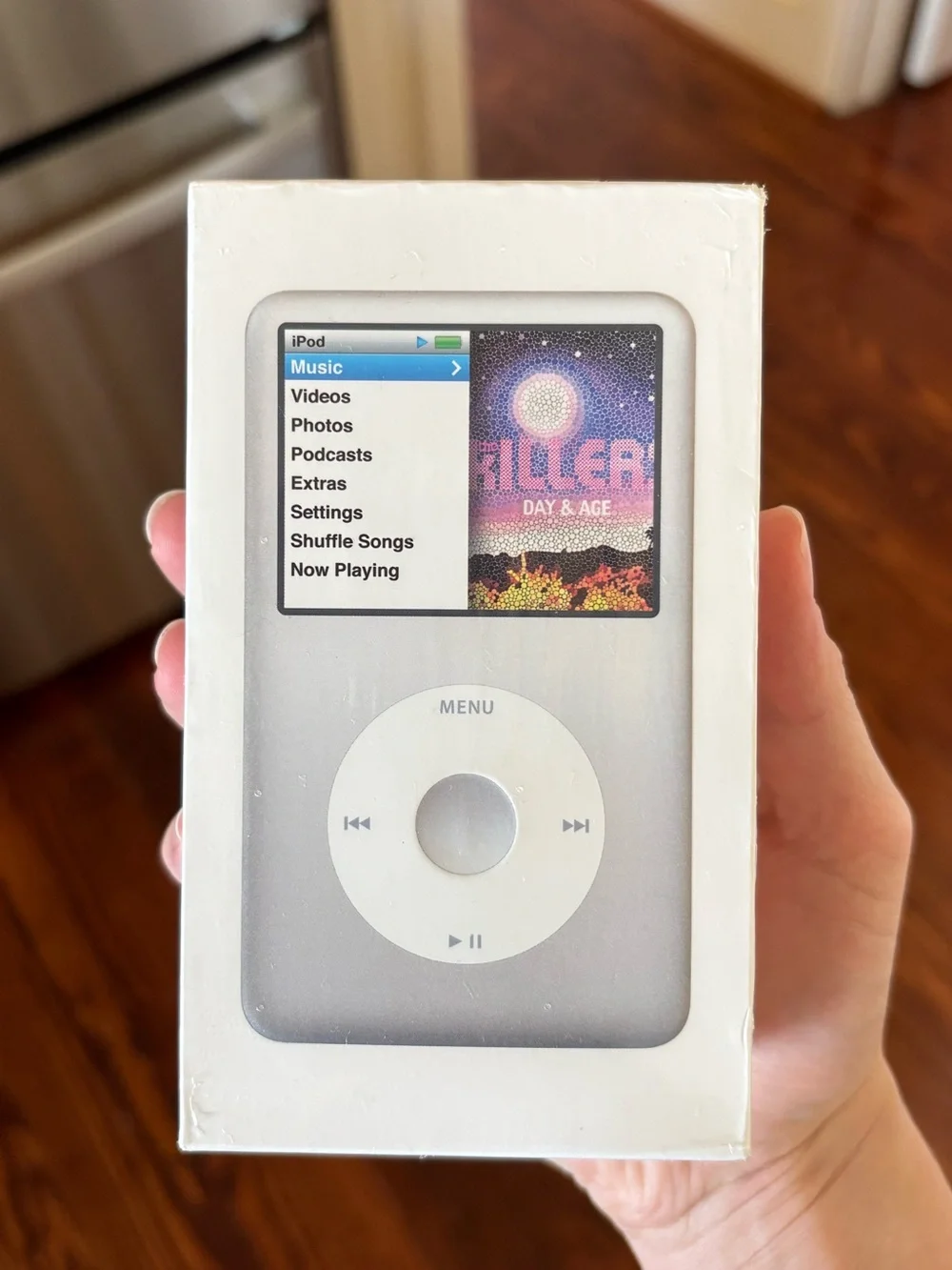 FACTORY SEALED Apple iPod Classic 160GB Silver 7th Gen MC293LL/A RARE